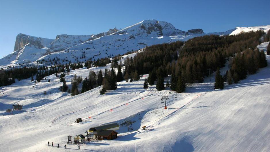 Studio Aux Pieds Des Pistes Saint-Étienne-en-Dévoluy 外观 照片
